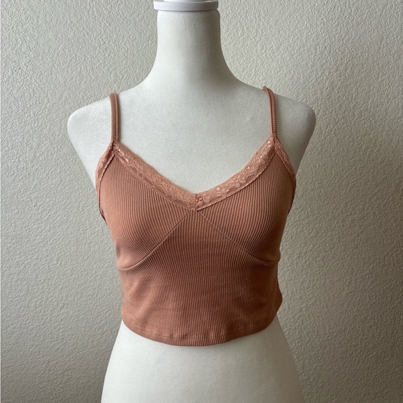 Bundle two tank tops, Shein + Freshman - Picture 2 of 8